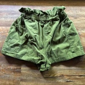 Urban Outfitters paperbag shorts vintage style